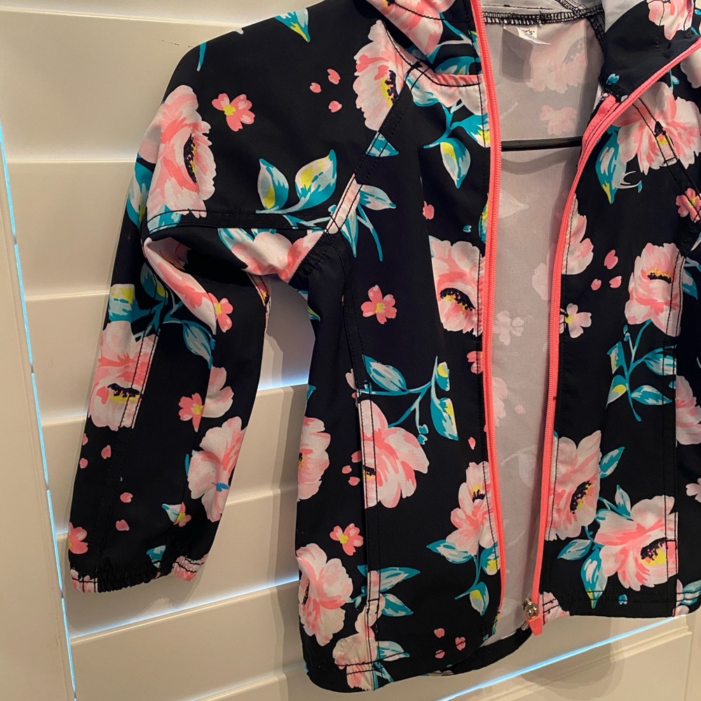 Light weight spring jacket - Picture 3 of 4